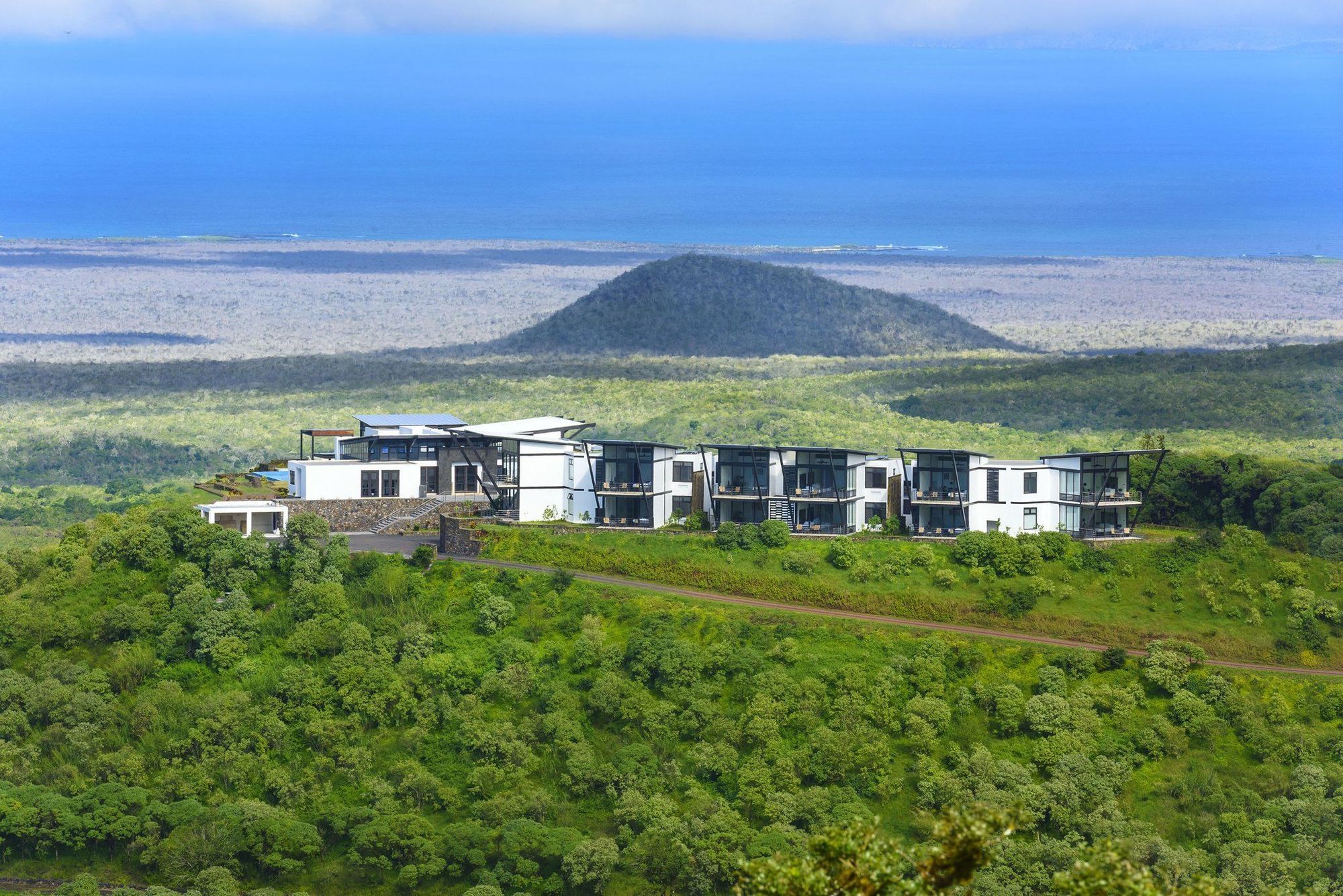 Pikaia Lodge Santa Cruz Island Dış mekan fotoğraf