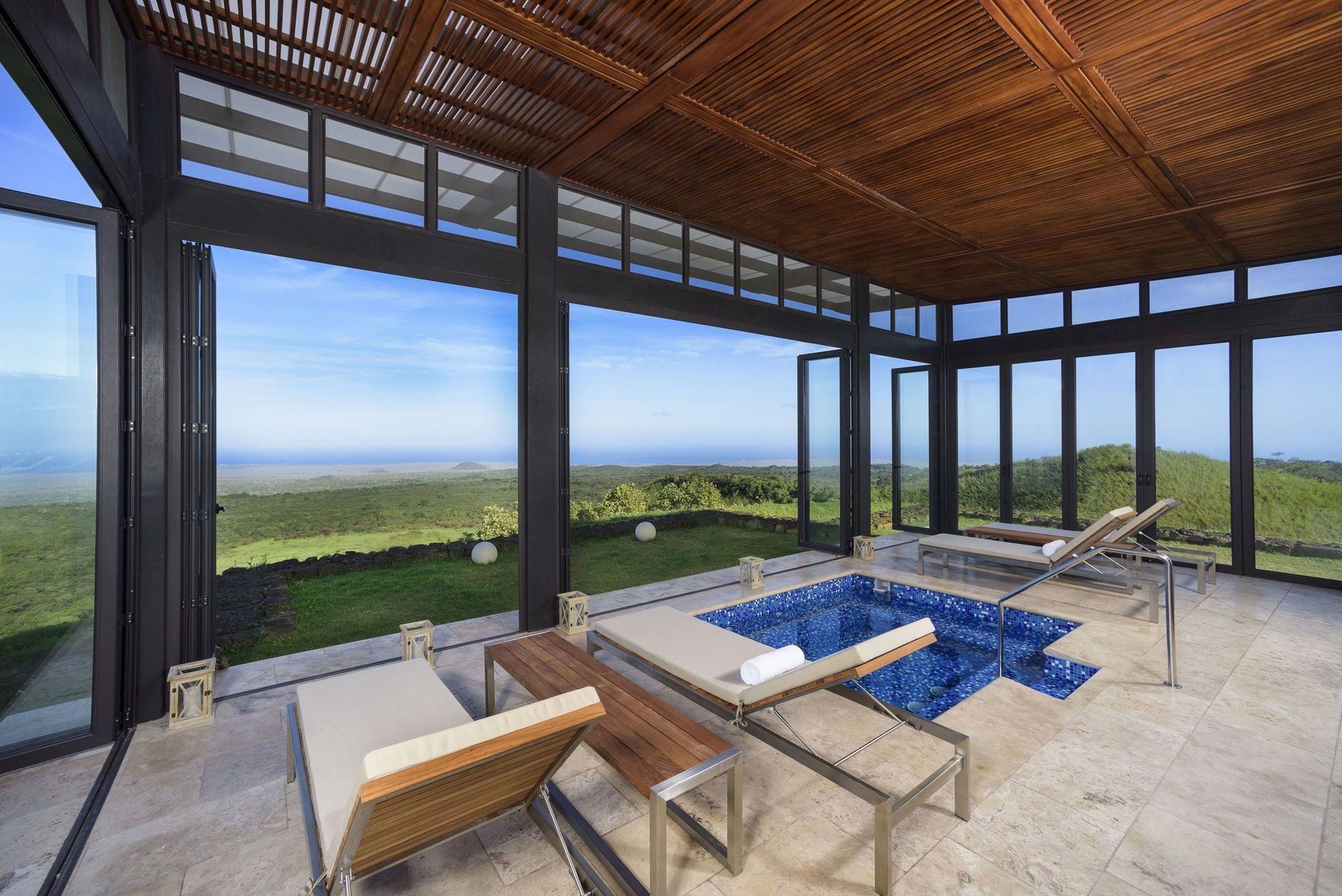 Pikaia Lodge Santa Cruz Island Dış mekan fotoğraf
